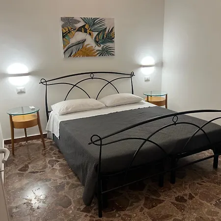 Casa Aurora 切萨雷奥港